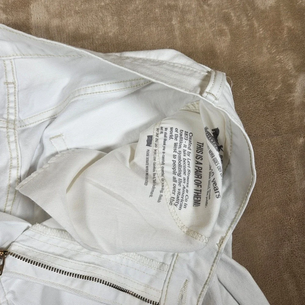 Levis 569 Men White Loose Straight Denim Shorts Size 34